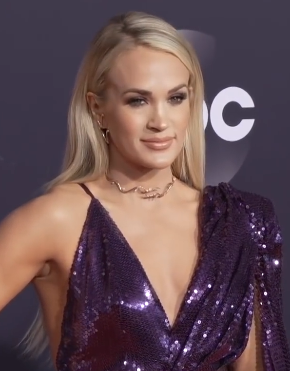 Carrie Underwood - Wikipedia