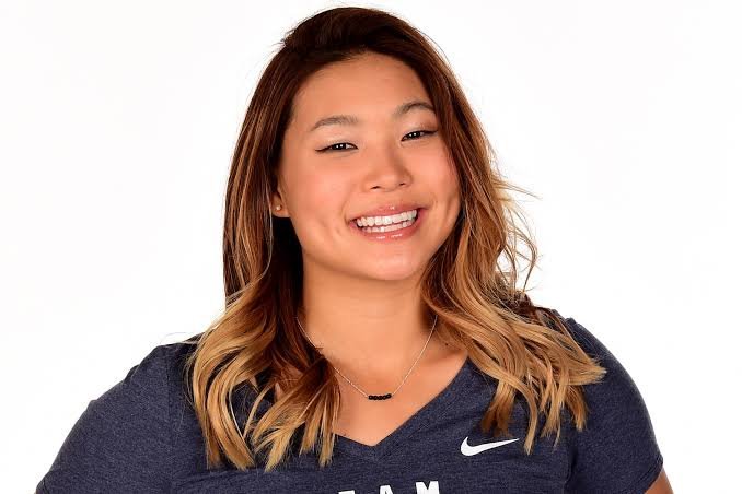 Chloe Kim Net Worth 2026: Income, Endorsements & Assets - Personal Life