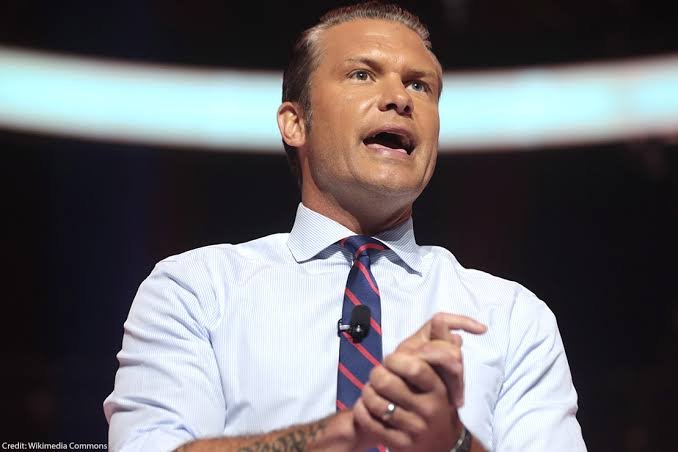 Pete Hegseth's Poll Numbers Plummet Amid Controversy — Biography, Age & Net Worth 2026 - Public Imag