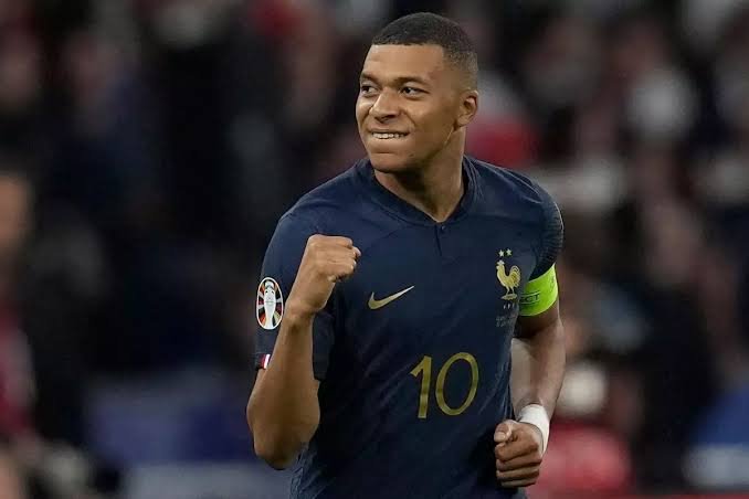 Kylian Mbappé Celebrates New Nike Line Amid Yacht Romance — His Full Life Story - Public Image & Leg