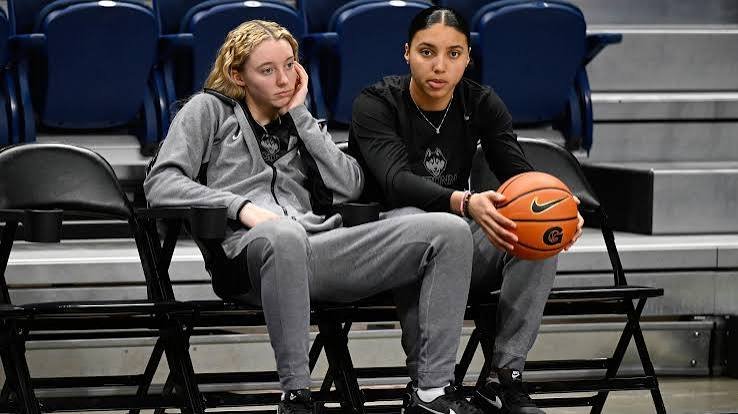 Paige Bueckers Shines with 22 Points in Second Half — Age, Religion, Net Worth & More - Career Overv