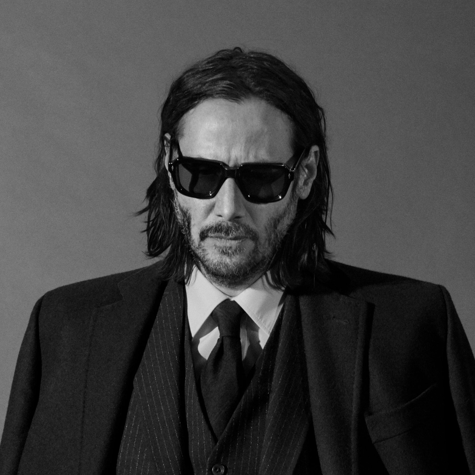 Keanu Reeves Net Worth 2026: Salary, Endorsements & Earnings - Personal Life